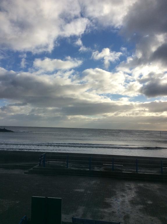 The Old Ship Hotel Newbiggin by the Sea Bagian luar foto